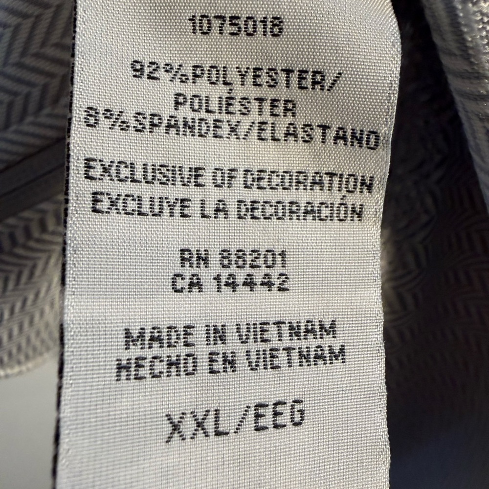 Mondetta Gray Chevron Pattern Jacket - Picture 4 of 5